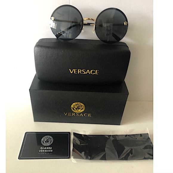Versace Women\'s Brown Round Medusa Sunglasses main image 4